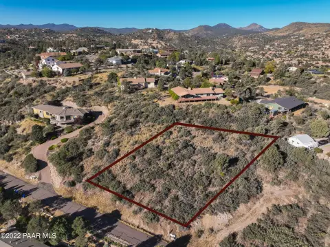 Prime Lot in Prescott, AZ