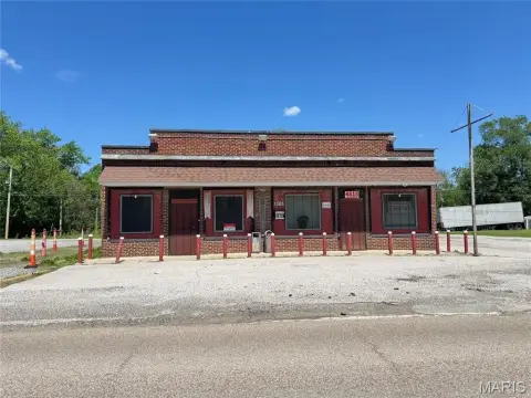 Brick Restaurant Building with Kitchen