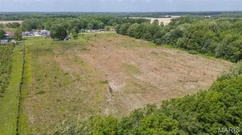 Versatile Land in Poplar Bluff