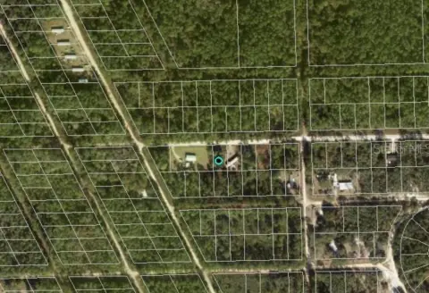 Residential Land in Satsuma, Florida