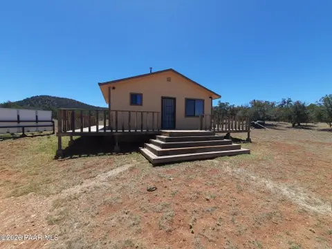 Off-Grid Cabin on 37 Acres