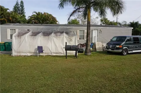 Versatile Property Near Downtown Punta Gorda