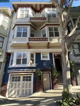 Victorian Triplex with Rooftop Access
