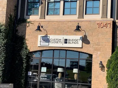 Second-Floor Specialty Property