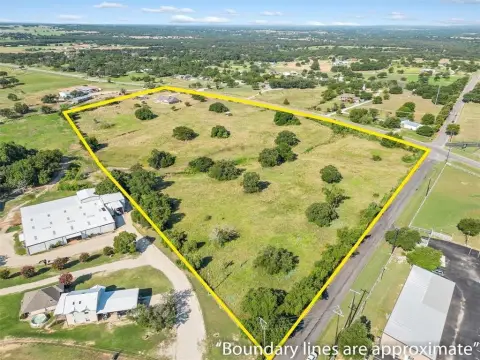 Poolville Farm/Ranch on 13 Acres