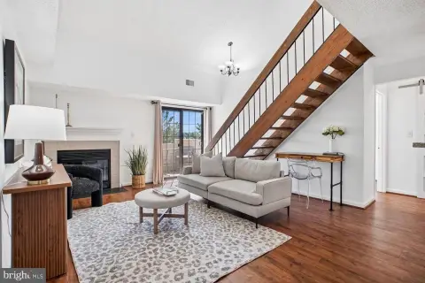 Two-Level Residential Income Property