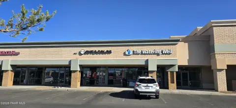 Shadow-Anchored Retail Suites