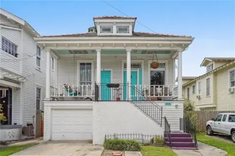 Mid-City Fourplex with Historic Charm
