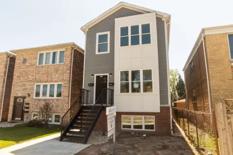 Renovated Multi-Unit Investment Opportunity