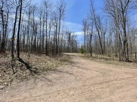 Osprey Lake Waterfront Land