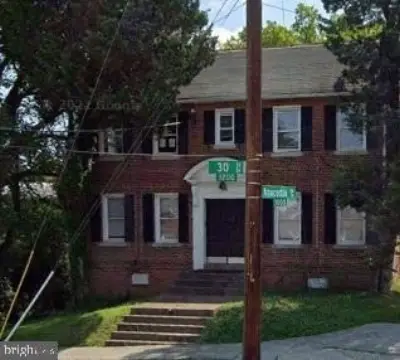 Quadplex with Updated Roof