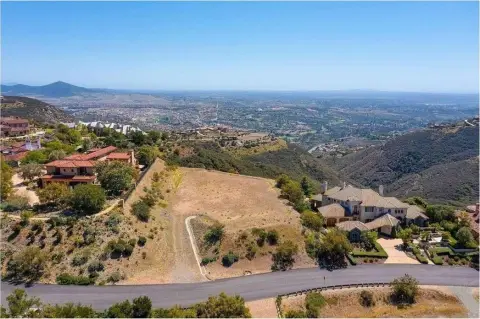 Rancho Santa Fe Buildable Lot