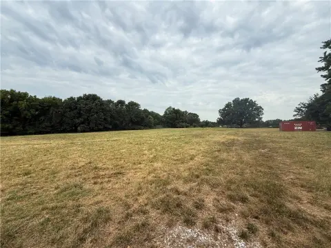 Commercial Land Zoned C5
