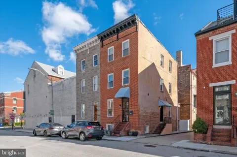 Multi-Unit Gem in Little Italy