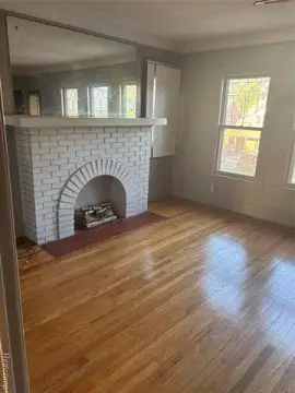 Detroit Multi-Unit Colonial