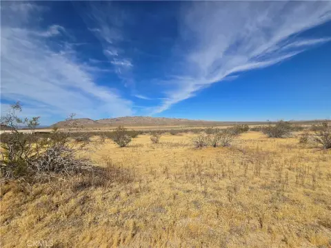 Apple Valley Land with Views