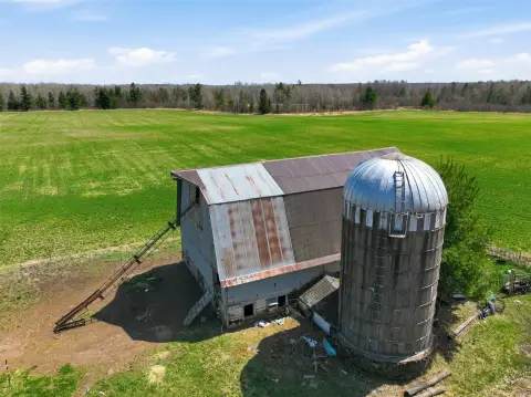 Recreational Farmland with Barn