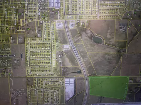 Commercial Land with Three-Side Access