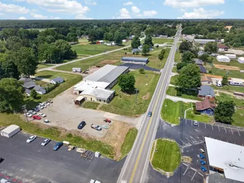 Versatile Industrial Warehouse/Shop For Sale