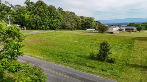 Dandridge, TN Buildable Land