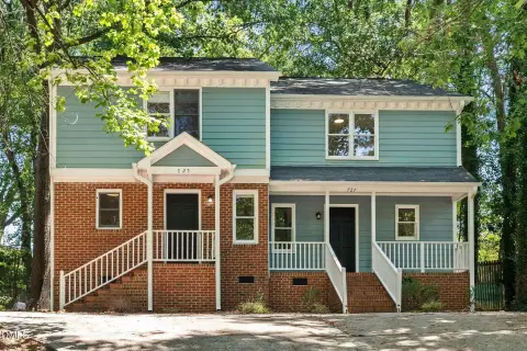 Updated Duplex With Private Decks