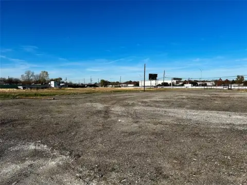 Dallas Land Parcel For Sale