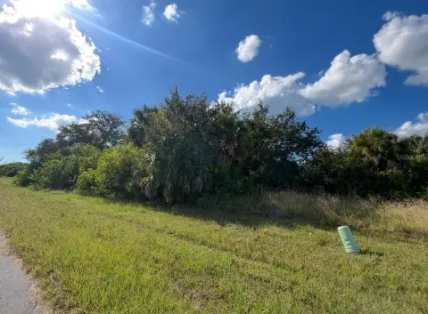 Land in Rotonda Heights