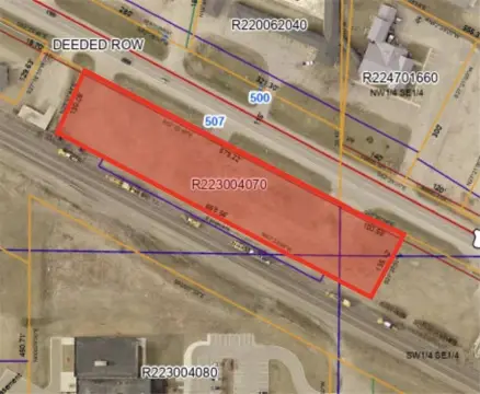 Wadena Commercial Lot with Rail