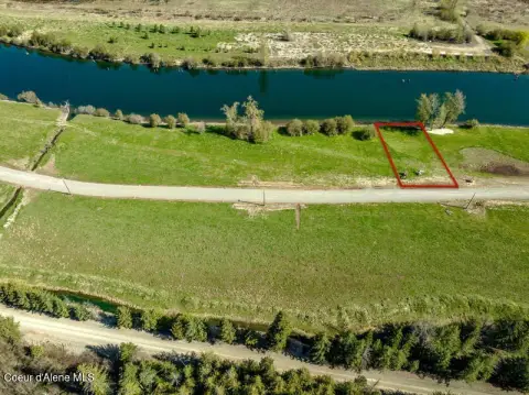 Waterfront Recreational Land