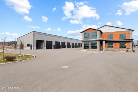 Insulated Self Storage Unit with RV Access