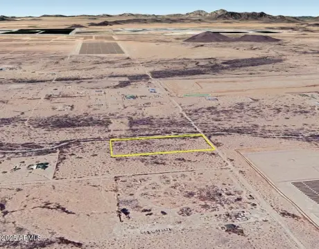 5-Acre Land Parcel in Tonopah