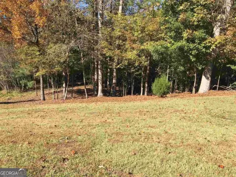 Residential Land in Mallard Lake
