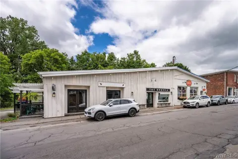 Two-Storefront Retail and Restaurant Property