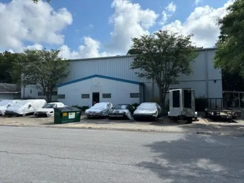 Industrial Flex Space with Freight Elevator