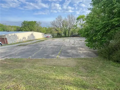 Siloam Springs Commercial Building Lot