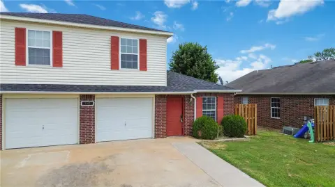 Duplex with Two 2BR/2BA Units