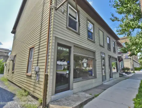 Storefront with Salon Features