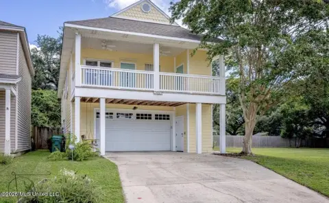 Beach-Access Duplex