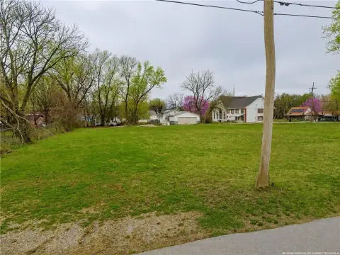Zoned Commercial Development Lot