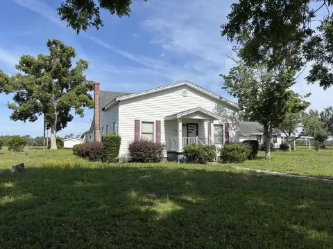 Assisted Living Facility with Apartments