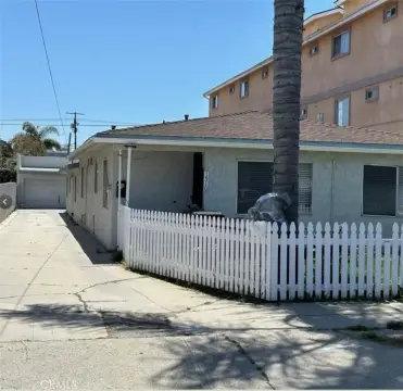 Four-Bedroom Duplex