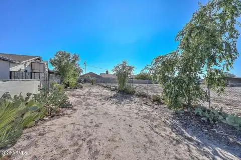 Phoenix Land Parcel For Sale