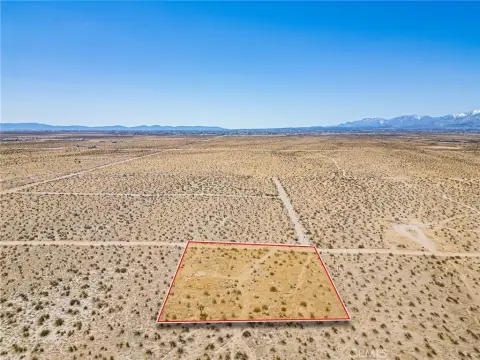 Expansive Land Parcel in Adelanto