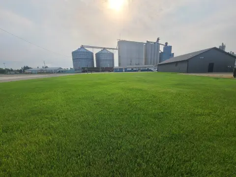 Fully Serviced Commercial Build Lot