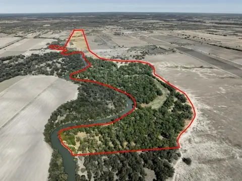 Riverfront Agricultural Land Tract