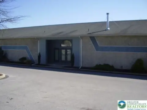 Whitehall Flex Space For Rent