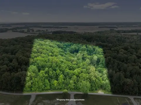Owensboro Land with Natural Beauty