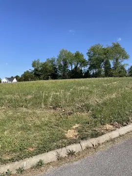 Residential Land in Morristown, TN