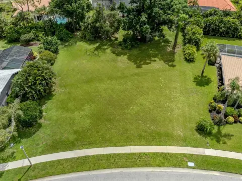 Vacant Lot in Sorrento Woods