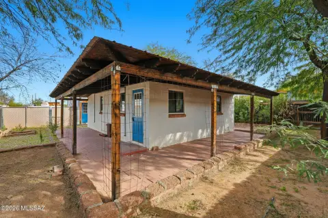 Updated Duplex in Tucson